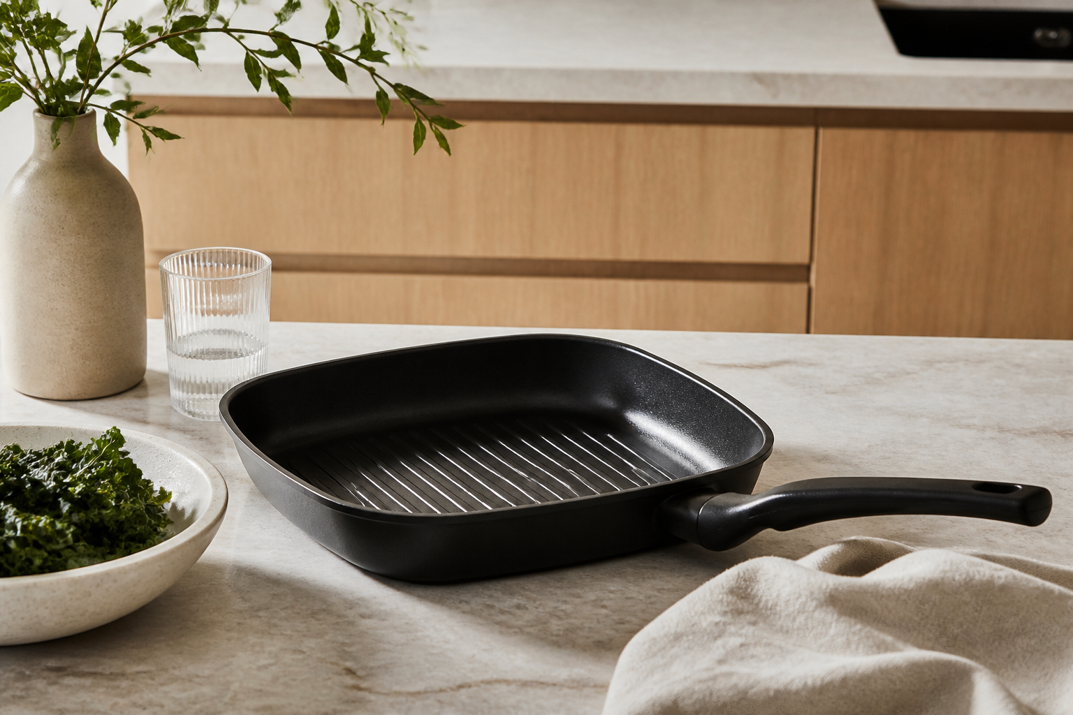 Welke grillpan kies je voor een appartement zonder afzuigkap?